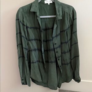 Bella Dahl Dark Olive and Black Tie-Dye Button-Up Shirt